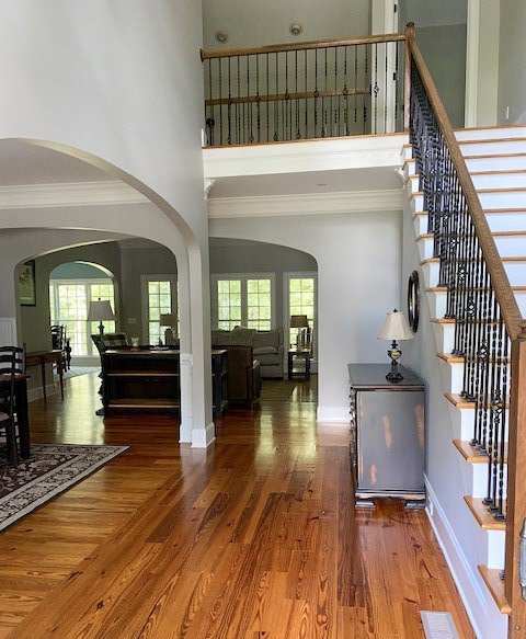 House 17, photo 2 of 9