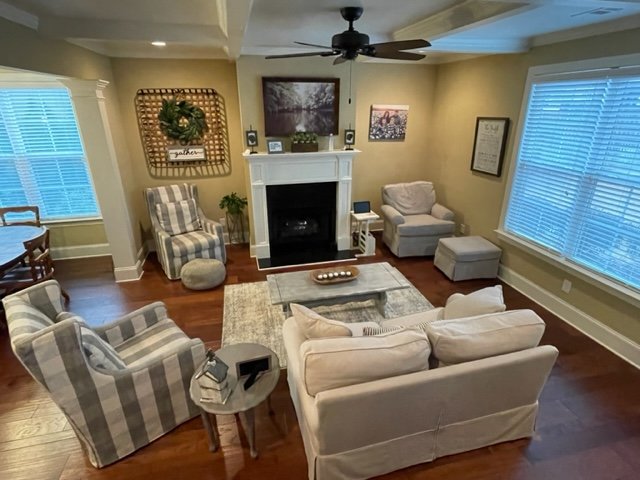 House 22, photo 4 of 14