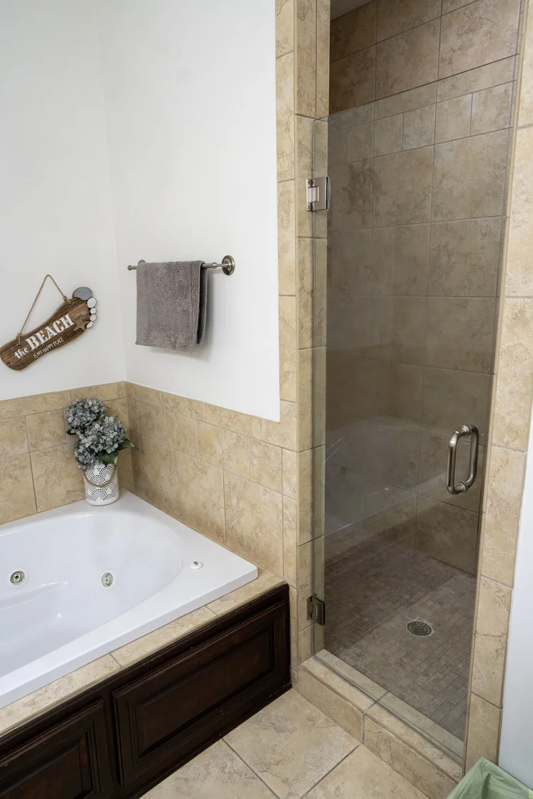 House 14, photo 7 of 14