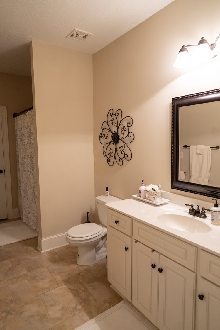 House 25, photo 9 of 13