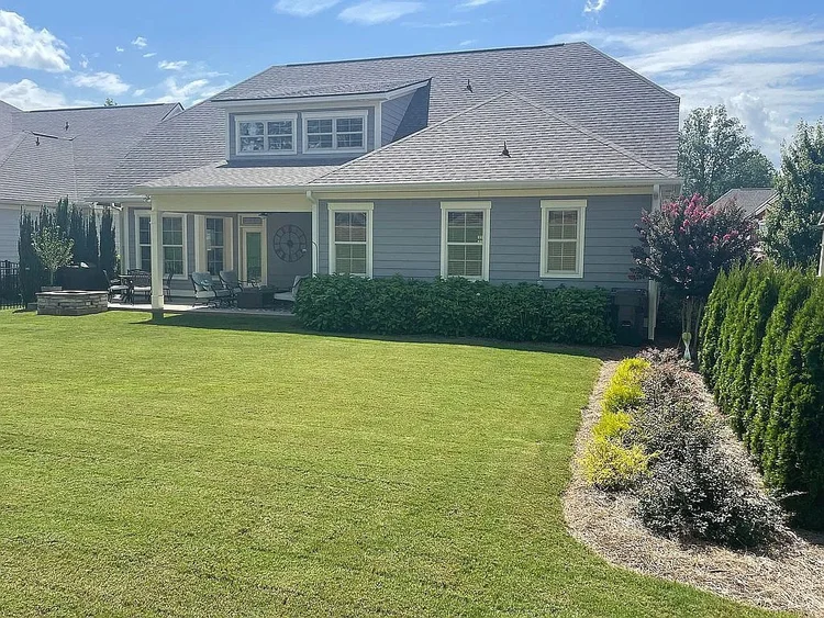 House 28, photo 6 of 13