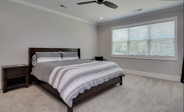 House 26, photo 5 of 12