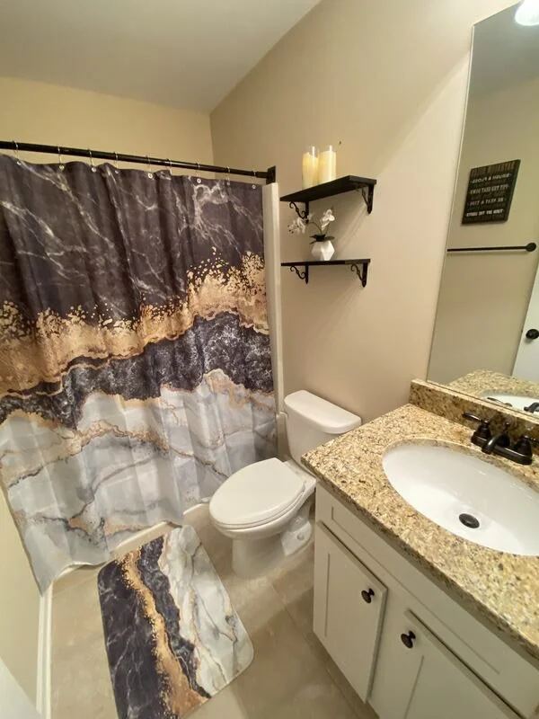 House 19, photo 5 of 11
